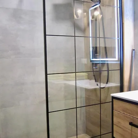 Апартаменти 2-room In New House, Wola *